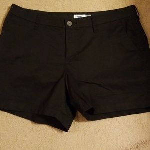 Old Navy chinos shorts